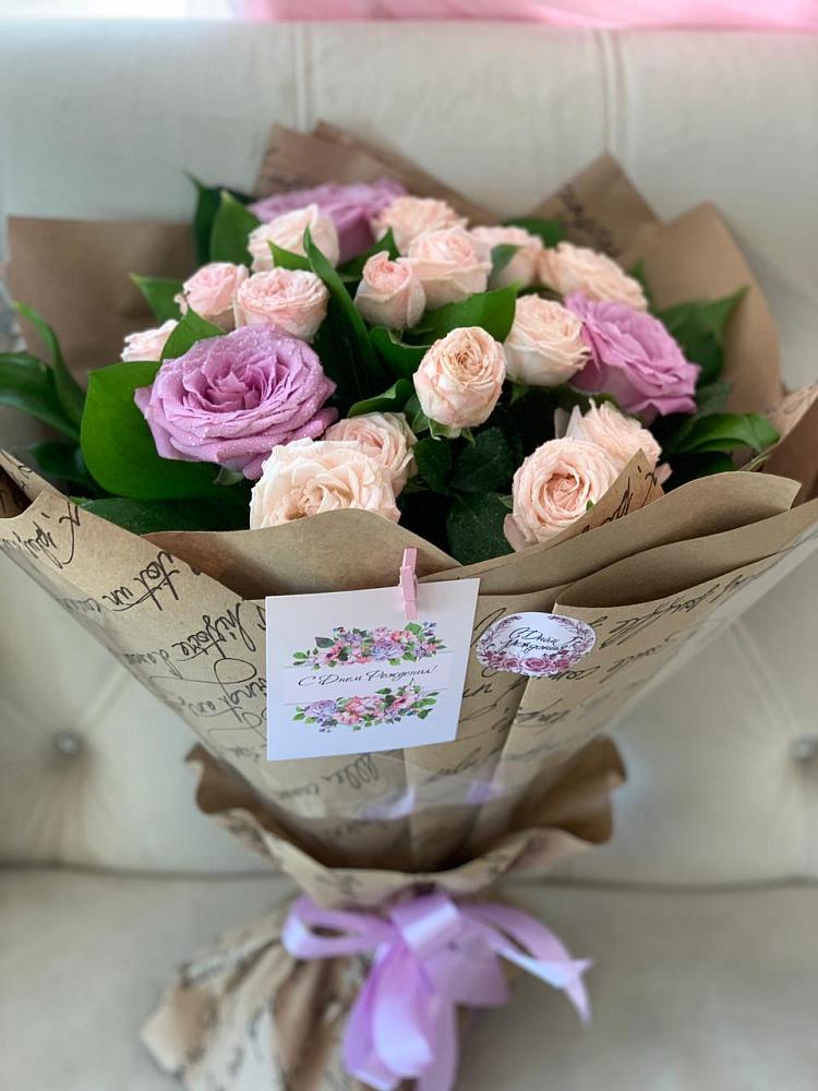 Букет розовая сирень в городе Вышний Волочёк Букет цветов из: Розы в городе Вышний Волочёк