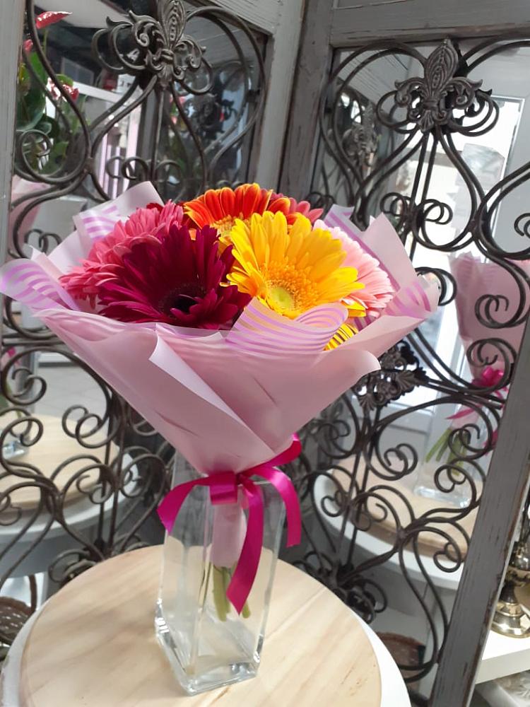 Букет радуга в городе Вышний Волочёк Букет цветов из: Герберы в городе Вышний Волочёк