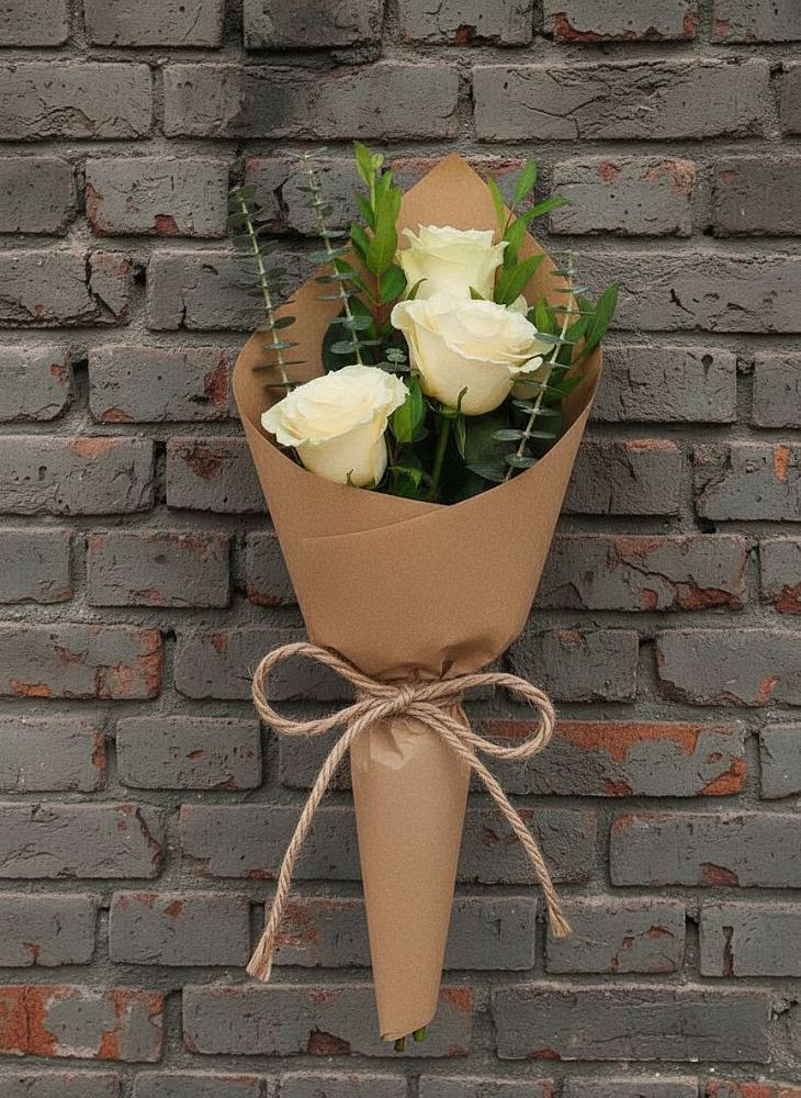 Букет из 3 роз в городе Вышний Волочёк Букет цветов из: Розы в городе Вышний Волочёк