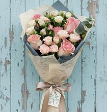 Букет нежный и розовый #REPLACE_PRED# городе Вышний Волочёк Букет цветов из:  Розы #REPLACE_PRED# городе Вышний Волочёк